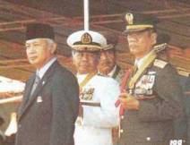 Laksamana Sudomo, ‘Swiss Army Knife’  Bagi Jenderal Soeharto (2)